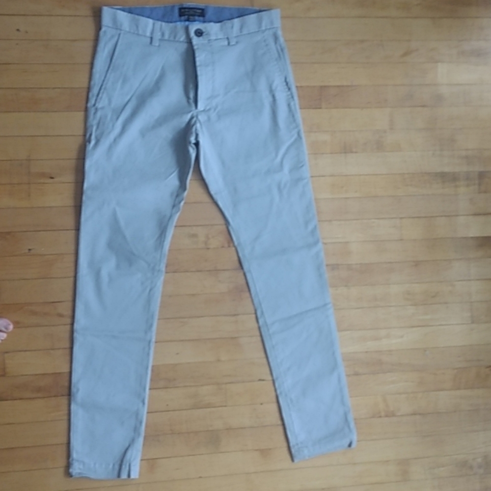 Men's 29x32 chinos